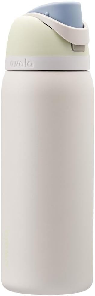 FreeSip Insulated Stainless Steel Water Bottle with Straw, BPA-Free Sports Water Bottle, Great for Travel, 32 Oz, Very, Very Dark