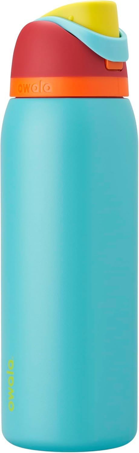 FreeSip Insulated Stainless Steel Water Bottle with Straw, BPA-Free Sports Water Bottle, Great for Travel, 32 Oz, Very, Very Dark