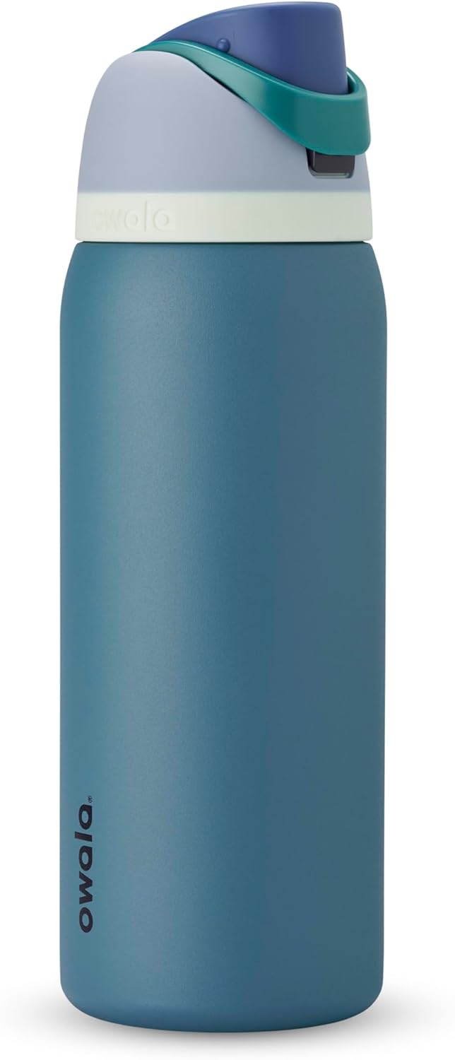 FreeSip Insulated Stainless Steel Water Bottle with Straw, BPA-Free Sports Water Bottle, Great for Travel, 32 Oz, Very, Very Dark
